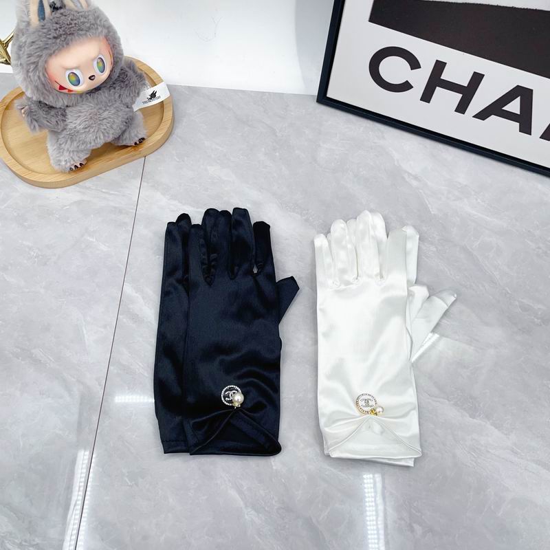 CHanel Gloves dx14